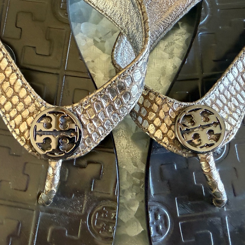 Tory Burch Brown Textured Sandals - Picture 6 of 7